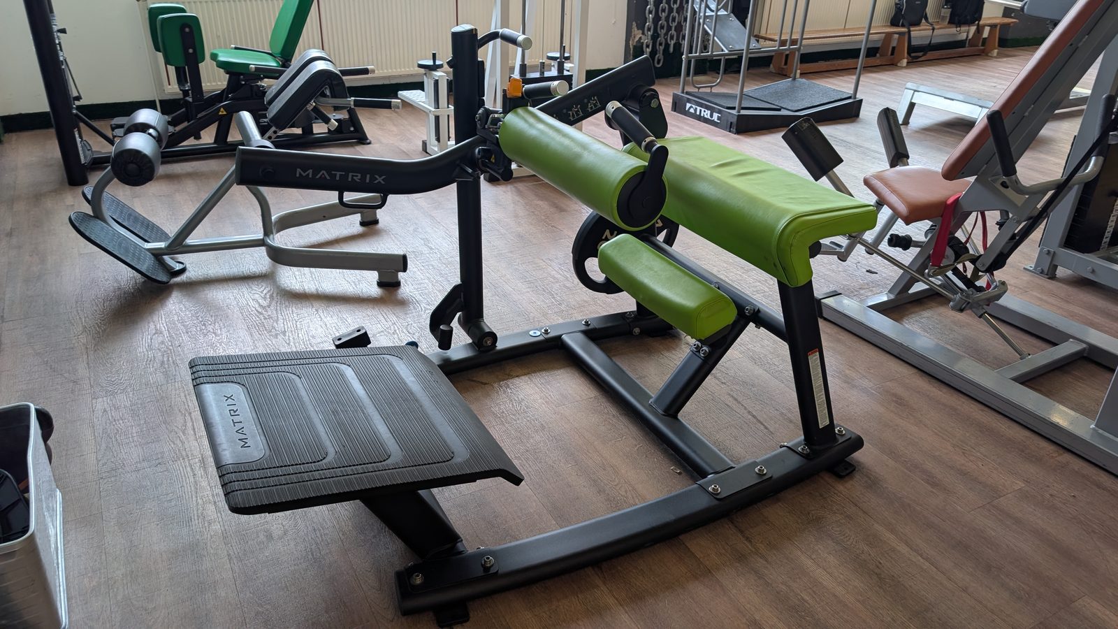 Matrix Glute Drive und Schnell Abduktor im STARK Athletic Club Wunstorf