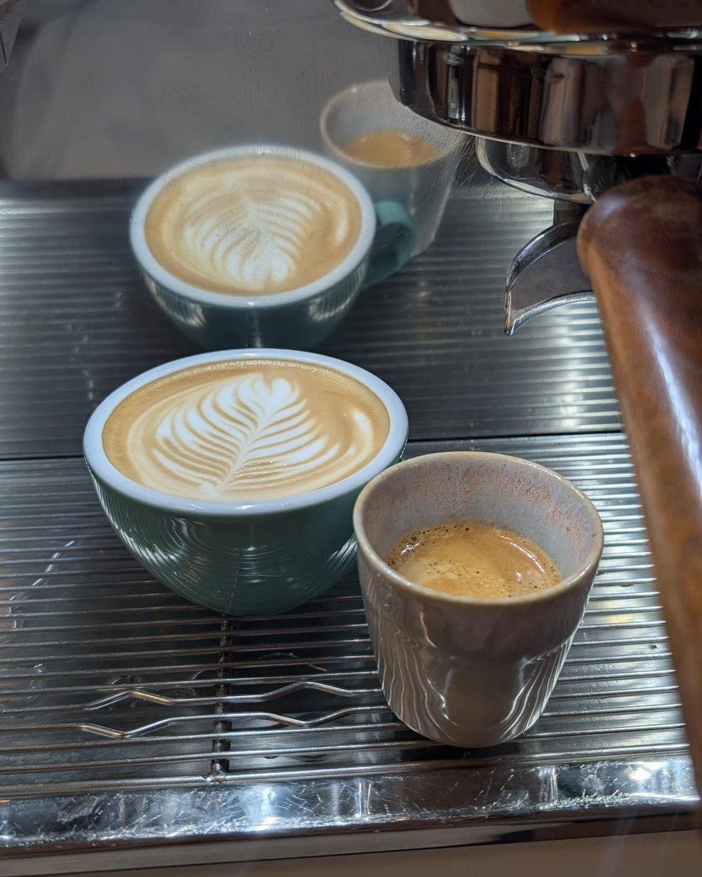 Latte Art aus der Siebträgermaschine im STARK Athletic Club Wunstorf